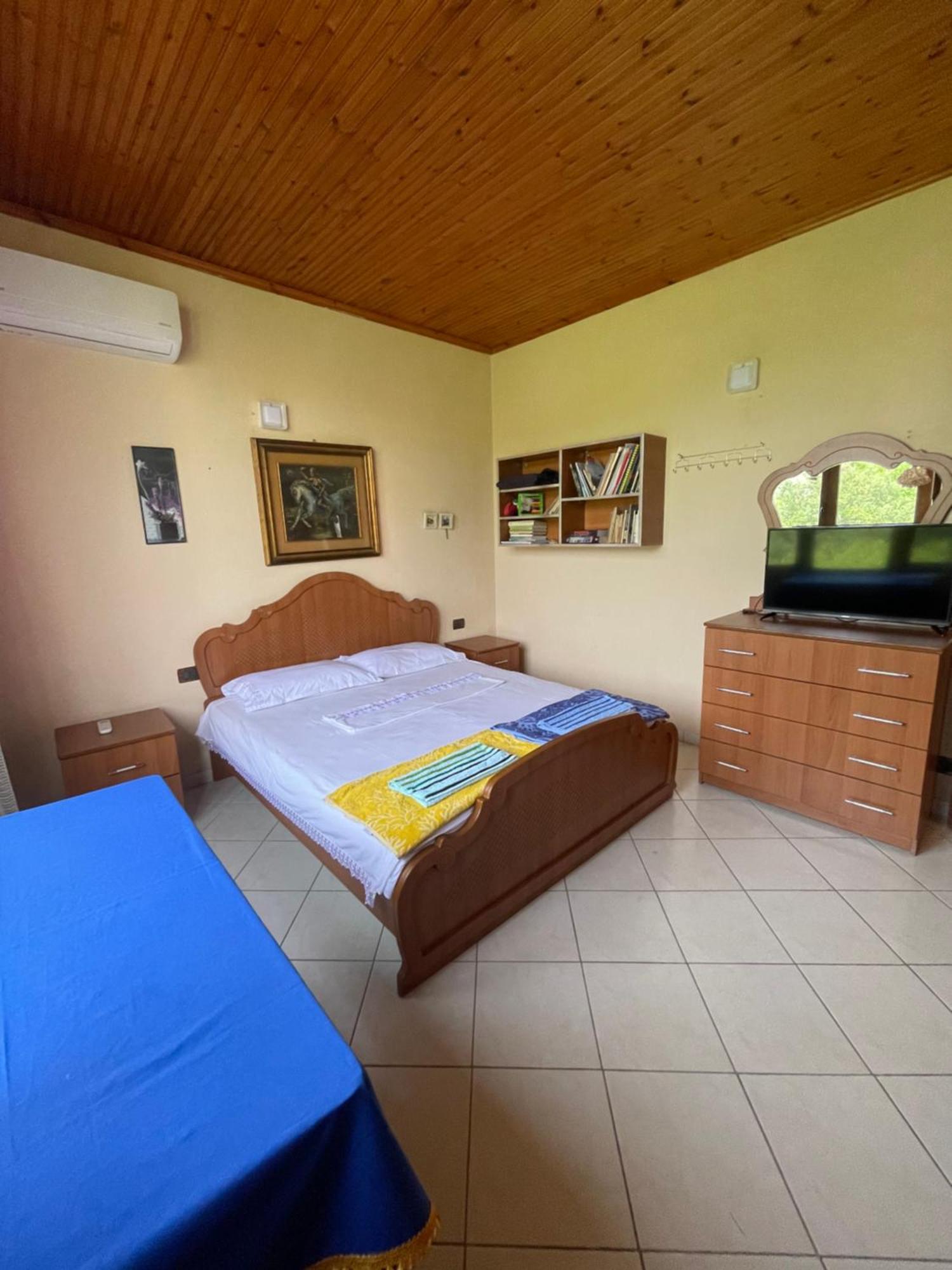 Villa Mance Berat Bagian luar foto