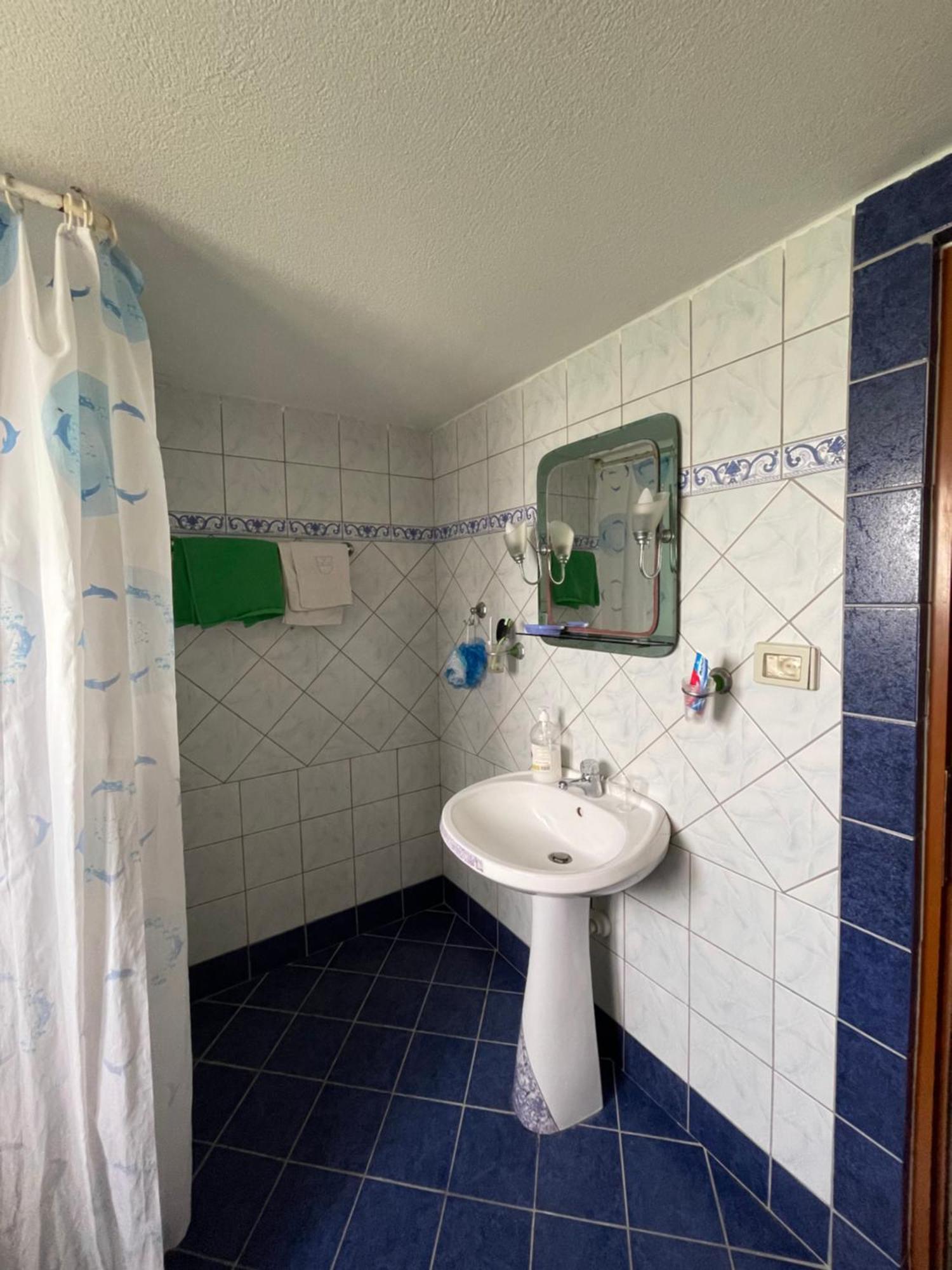 Villa Mance Berat Bagian luar foto