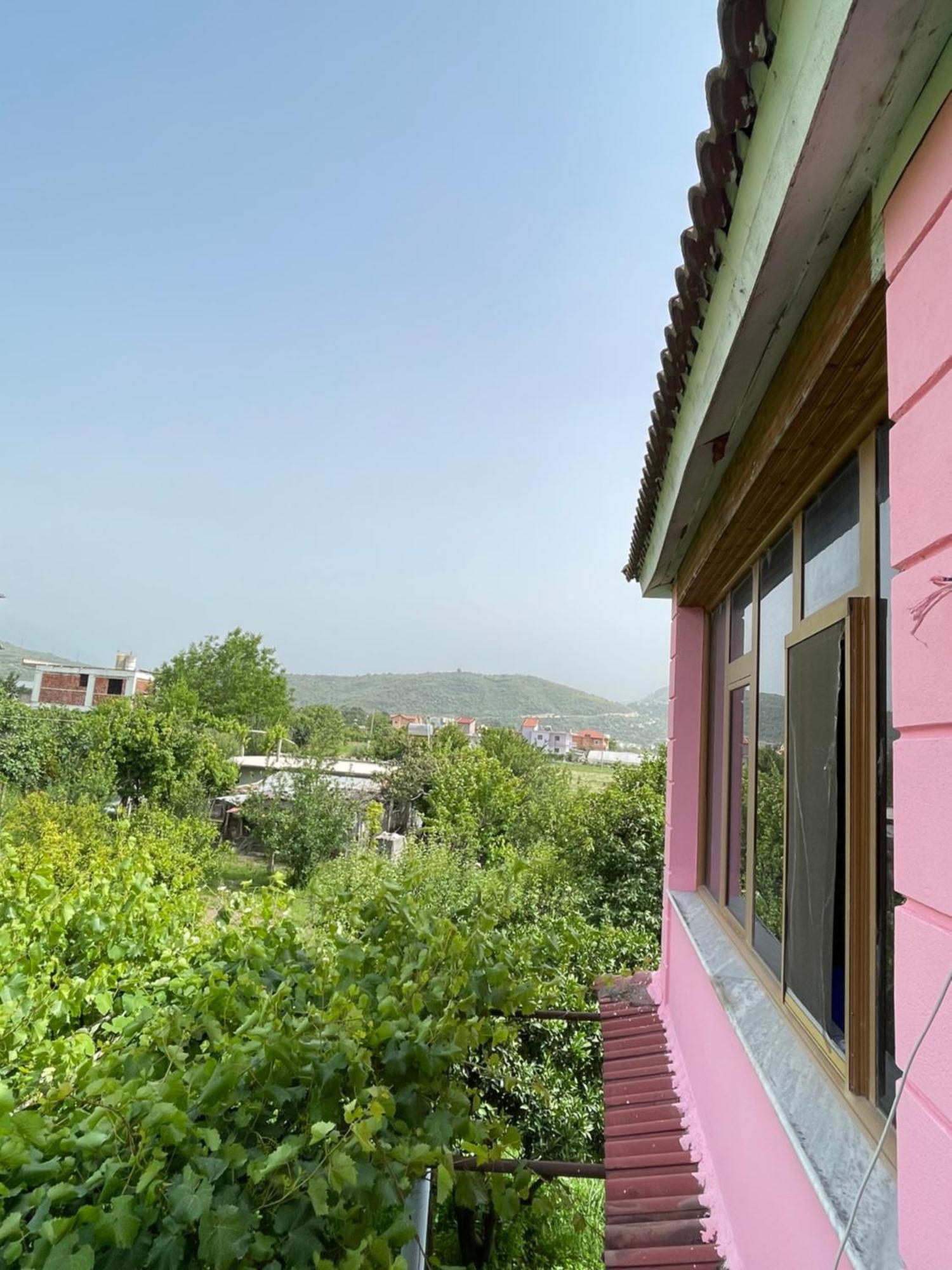 Villa Mance Berat Bagian luar foto