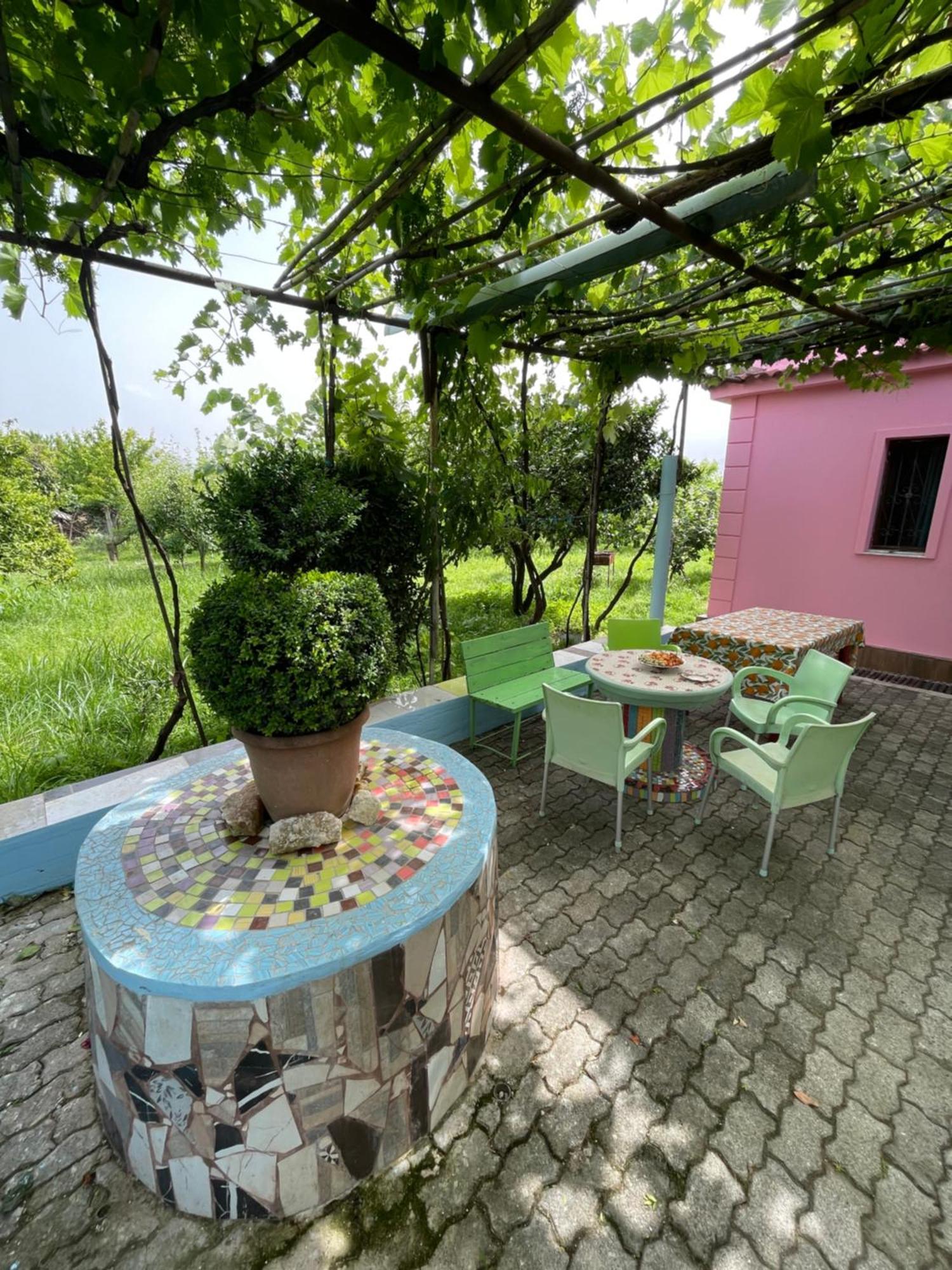 Villa Mance Berat Bagian luar foto